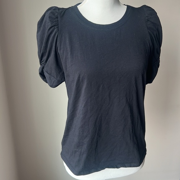 Design Lab Lord & Taylor Top with Ruffled Short Sleeves - Picture 4 of 10